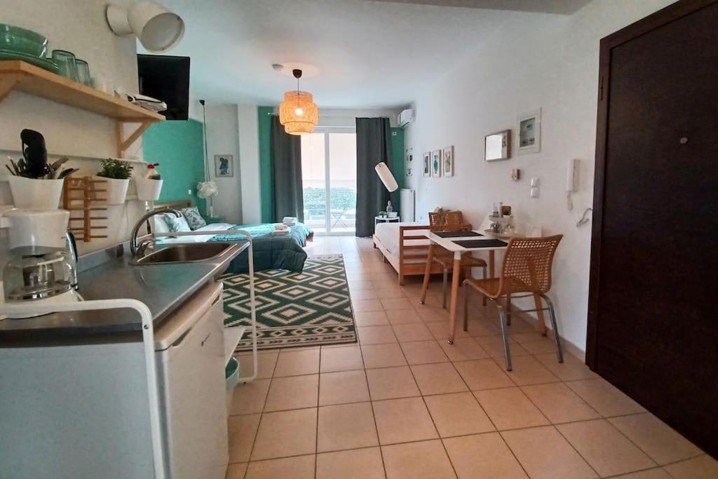 Comfy City Hideaway Kalamata Bagian luar foto