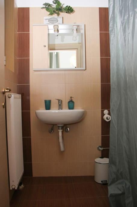 Comfy City Hideaway Kalamata Bagian luar foto