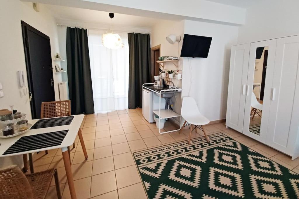 Comfy City Hideaway Kalamata Bagian luar foto