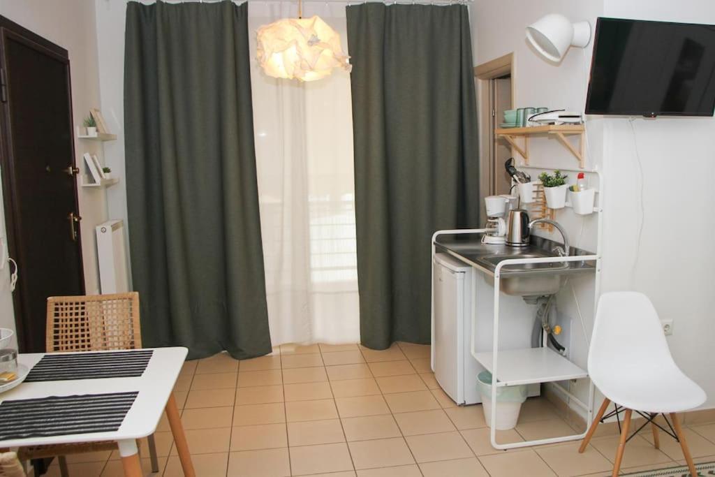Comfy City Hideaway Kalamata Bagian luar foto