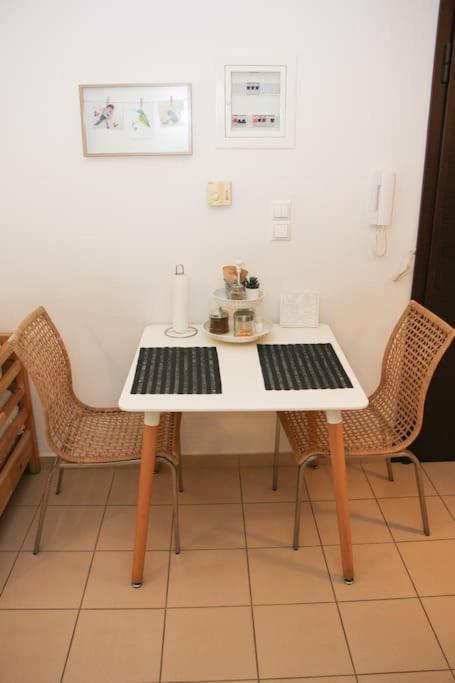 Comfy City Hideaway Kalamata Bagian luar foto
